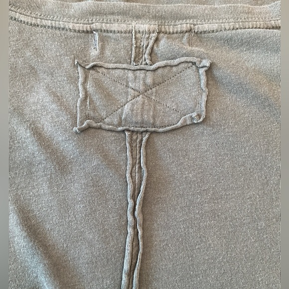 Abercrombie & Fitch Heather Gray Short Sleeve Tee - Picture 5 of 5